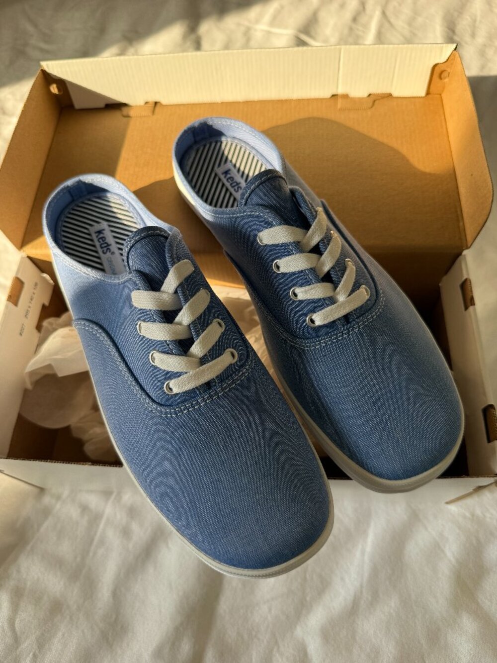 Keds Emily Chambray Canvas Sneakers NIB Women's 9.5M